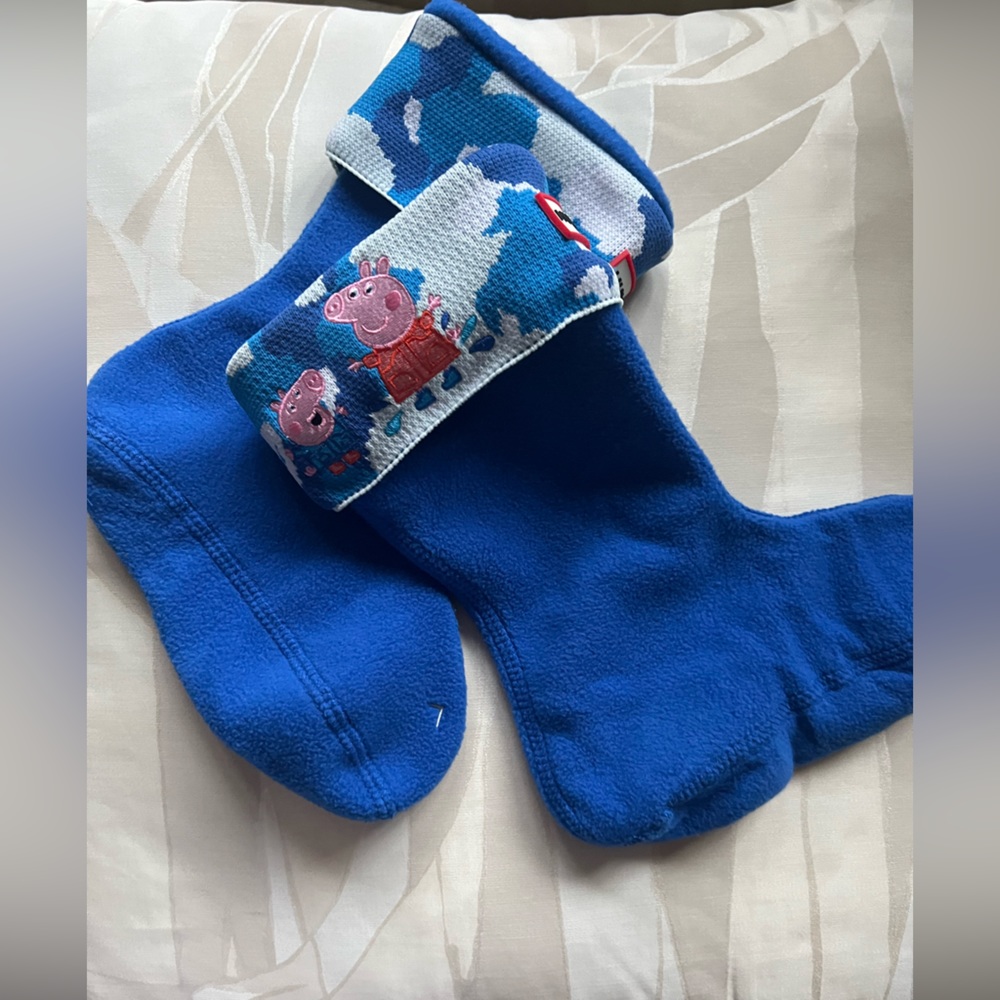 NWT. HUNTER kids Socks. Peppa Pig 🐷. Dragonfly blue. Size L (1-3).